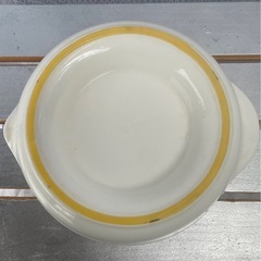 滑り止め付き　すりおろし皿の画像