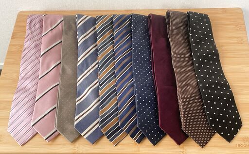 【ネクタイ10本セット】アルミネクタイハンガー付き