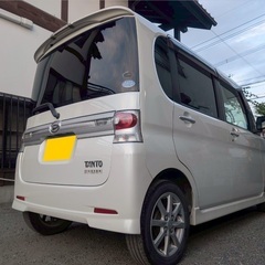 Bluetooth対応ナビ付き☆月々9千円〜分割可❗️車検2年付き！【名義変更代込み】広い車内！大人気‼️ダイハツ タントカスタム☆Bluetooth対応ナビ付き☆走行中DVD見れます♪ETC付き☆純正アルミ☆電動スライドドア☆ドライブレコーダー☆そのまま乗って帰れます！の画像