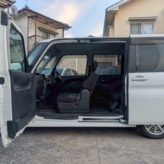 Bluetooth対応ナビ付き☆月々9千円〜分割可❗️車検2年付き！【名義変更代込み】広い車内！大人気‼️ダイハツ タントカスタム☆Bluetooth対応ナビ付き☆走行中DVD見れます♪ETC付き☆純正アルミ☆電動スライドドア☆ドライブレコーダー☆そのまま乗って帰れます！の画像