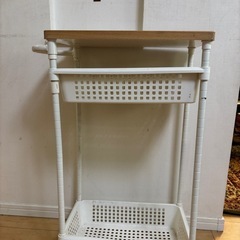 キッチンワゴンの画像