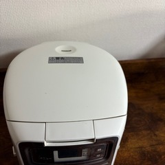 炊飯器の画像