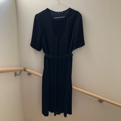 喪服(半袖ワンピース)の画像