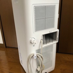 美品】アイリスオーヤマ ポータブルクーラー IPA-2203G (やっち