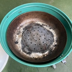 東W#447 燻製器 アウトドア BBQ キャンプ ドーム型 可愛い の画像