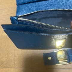 フェラガモ　長財布　折財布の画像