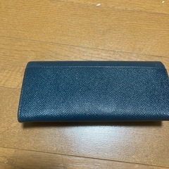 フェラガモ　長財布　折財布の画像