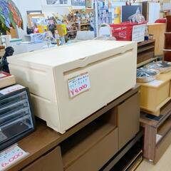 Tupper ware ワイドチェスト 引き出し収納ケース プラスチック製 キズあり  【こちらは店舗です。浜村鹿野温泉ICから3分 買取本舗 宮本リサイクル 営業時間9～19時 定休日水曜のみ←連絡できませんm(_ _)m】の画像