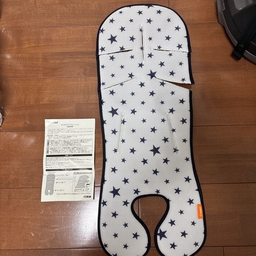 （付属品つき）コンビ　チャイルドシート　クルムーヴスマートシリーズ