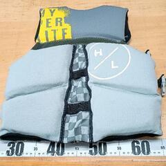 0816-111 HYPERLITE ユースライフジャケット 70の画像