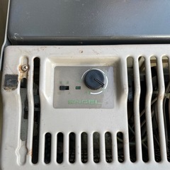 古い車載用冷蔵庫。ジャンクの画像