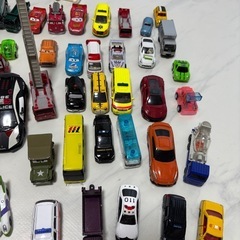 トミカなどなど 約50台の画像