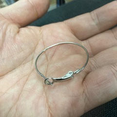 メーカー不明　フープピアス　直径3.5㎝くらいの画像