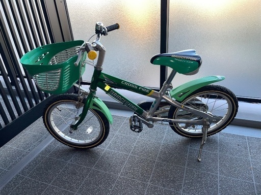 子供用自転車（16インチ）ブリヂストン　補助輪・スタンドあり【値下げしました】