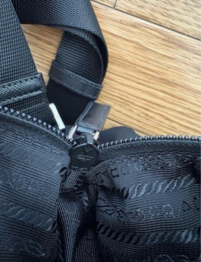 PRADA ショルダーバッグ 1BC421 ナイロン レザー ショルダーバッグ