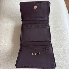Ungrid 三つ折り　がま口財布　ブラウン
の画像