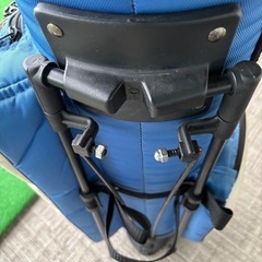希少　ブラックアンドホワイト　限定品ゴルフバッグの画像