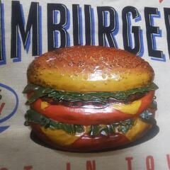 キッチンカー サインボード"B"
ウォールデコ（ハンバーガー）
#アンティークボード
#吊り下げ看板
#販売促進グッツ
#店舗什器
#アメリカンヴィンテージ Style
の画像