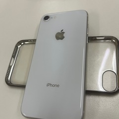 取引中　8月17日限定　iPhone8 ホワイト　64GBの画像