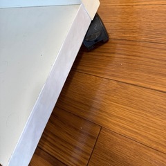 IKEA 学習机 デスク　キーボード対応の画像