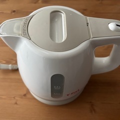 電子ケトル　ティファール(T-fal APRECIA+)の画像