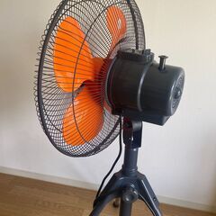 (受け渡し予定者決まりました)【8/31まで】業務用扇風機の画像