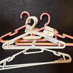 新品未使用　ハンガー　23本セットでどうぞ♪の画像