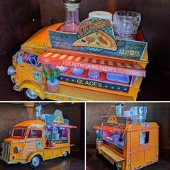 ピッザ屋さん仕様の調味料置き
キッチンカー シトロエン Hバン
リモコン立て
#PIZZA
#お持ち帰りカウンター
#テイクアウトカウンター
#店舗什器の画像