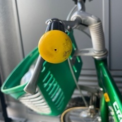 子供用自転車（16インチ）ブリヂストン　補助輪・スタンドありの画像
