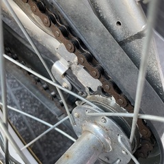 子供用自転車（16インチ）ブリヂストン　補助輪・スタンドありの画像