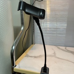 H2508-461  クリップ式 スマホスタンド キズ 汚れありの画像