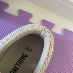 新品サムシングスニーカー👟23の画像