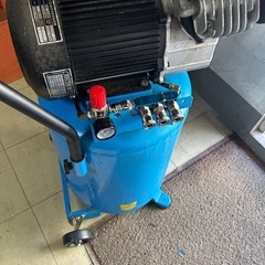 エアーコンプレッサー　現状の画像