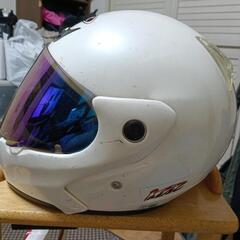 フルフェイスヘルメットの画像