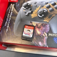 美品　任天堂　Switch 有機ELモデル モンハン PROコン 桃鉄付き　箱付き　ニンテンドースイッチ　モンスターハンター　限定モデル　桃太郎電鉄　　の画像