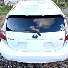 TOYOTA アクアの画像