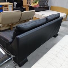 美品 激安 IDC大塚家具 本革3Pソファ 49,500円‼️早い者勝ち‼️の画像