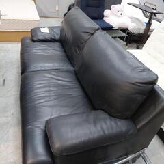 美品 激安 IDC大塚家具 本革3Pソファ 49,500円‼️早い者勝ち‼️の画像