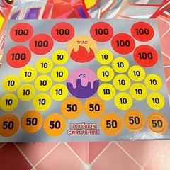 【ラウドボーン】ポケモンカードゲーム　プレイマット  バトルフィールド、ダメージカウンターのセット  ポケモンカードゲーム用のカラフルなバトルフィールドプレイマットとダメージカウンターステッカーのセットですの画像