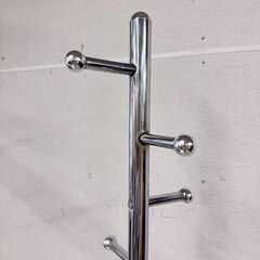  24862  ステンレスコートハンガー　コートラック    ◆大阪市内・東大阪市他 6,000円以上ご購入で無料配達いたします！◆ ※高槻・枚方方面◆西宮・尼崎方面◆生駒方面　それぞれ条件付き無料配送あり！            の画像