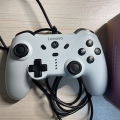 有線ゲームコントローラー の画像