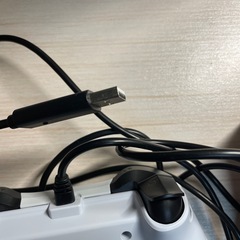有線ゲームコントローラー の画像