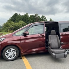福祉車両 低走行 ホンダフリード 後席パイロットシートの画像