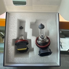 新品純正フォグランプ H8の画像