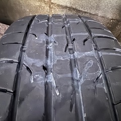 er34  タイヤ売りの画像