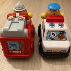 アンパンマン　車の画像