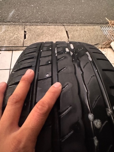 タイヤ売ります
