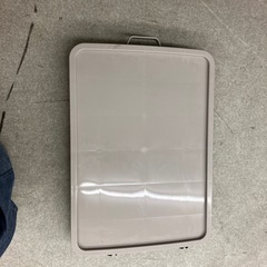 K2508-185 台車 ベージュ 6輪 プラスチック① キズ汚れ有りの画像