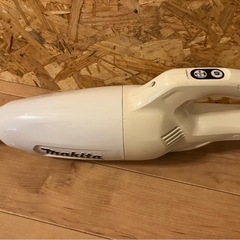  makita充電式クリーナCL108FDの画像