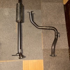 ZC33S スイフトスポーツ用 HKSマフラー　車の画像
